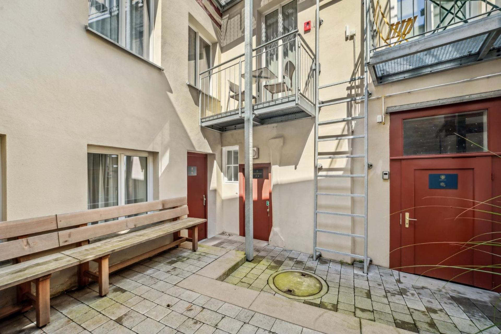 Neu Kapapart15 - 6 Schoene Fewos Mit Einbaukueche, Bad Und Balkon In Der Altstadt Auf Bambergs Insel Exterior foto